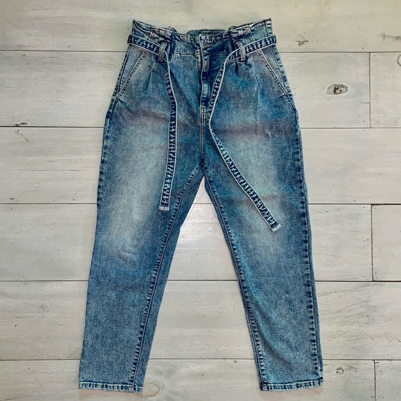 eunina Denim - Eunina Women’s Toni Super High Rise Mom Jean Crop Barrel Leg Med Wash Tie Size 9